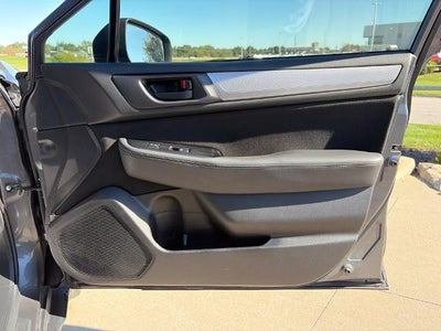 2018 Subaru Outback Base