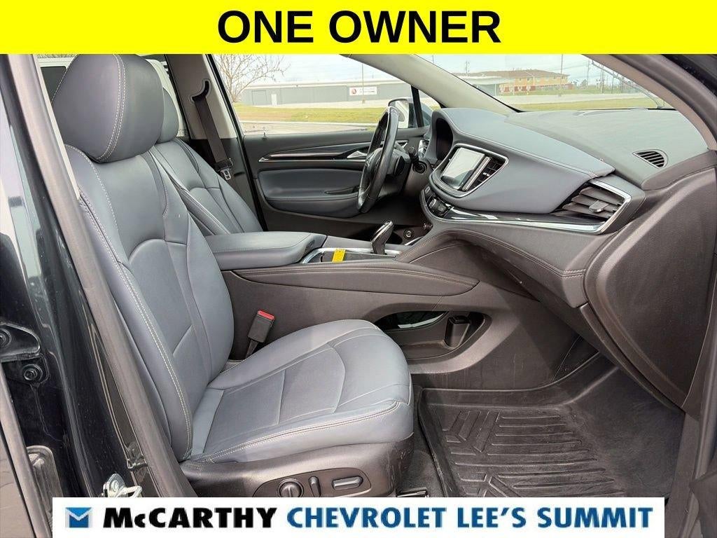 2021 Buick Enclave Essence