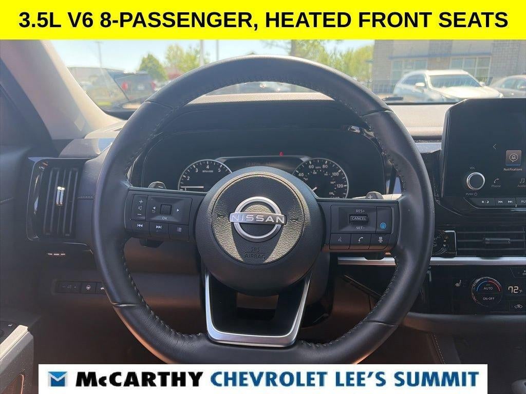 2025 Nissan Pathfinder SV