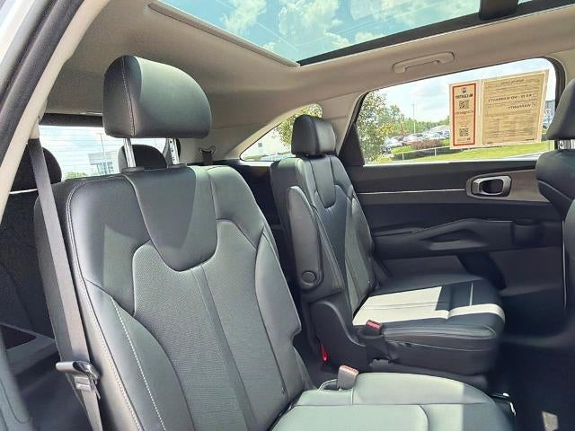 2022 Kia Sorento EX