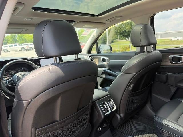 2022 Kia Sorento EX