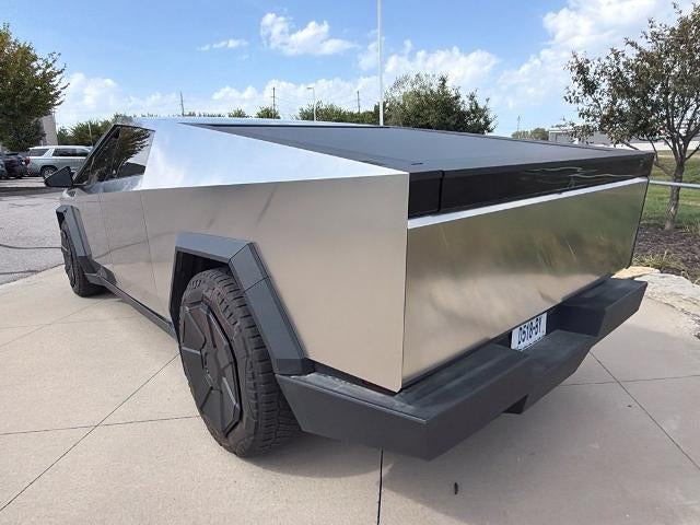 2024 Tesla Cybertruck Base