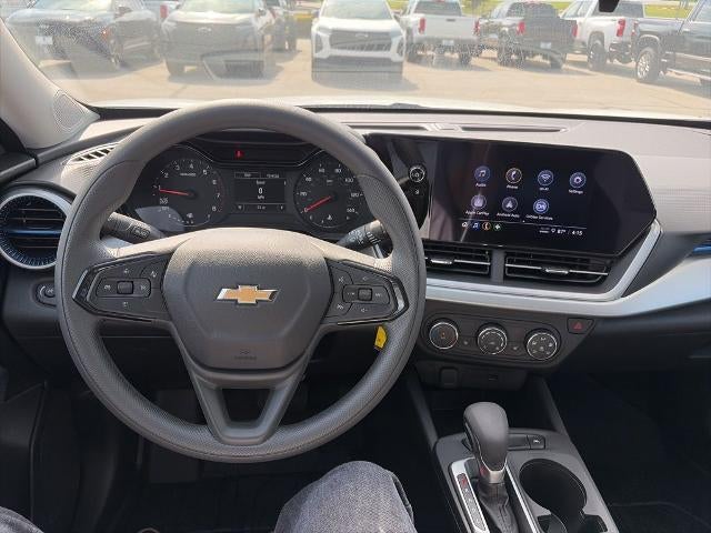 2026 Chevrolet Trax FWD 4dr LS