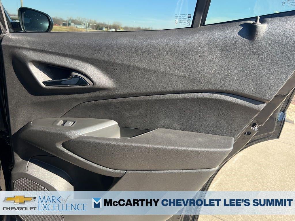 2026 Chevrolet Trax FWD 4dr LS