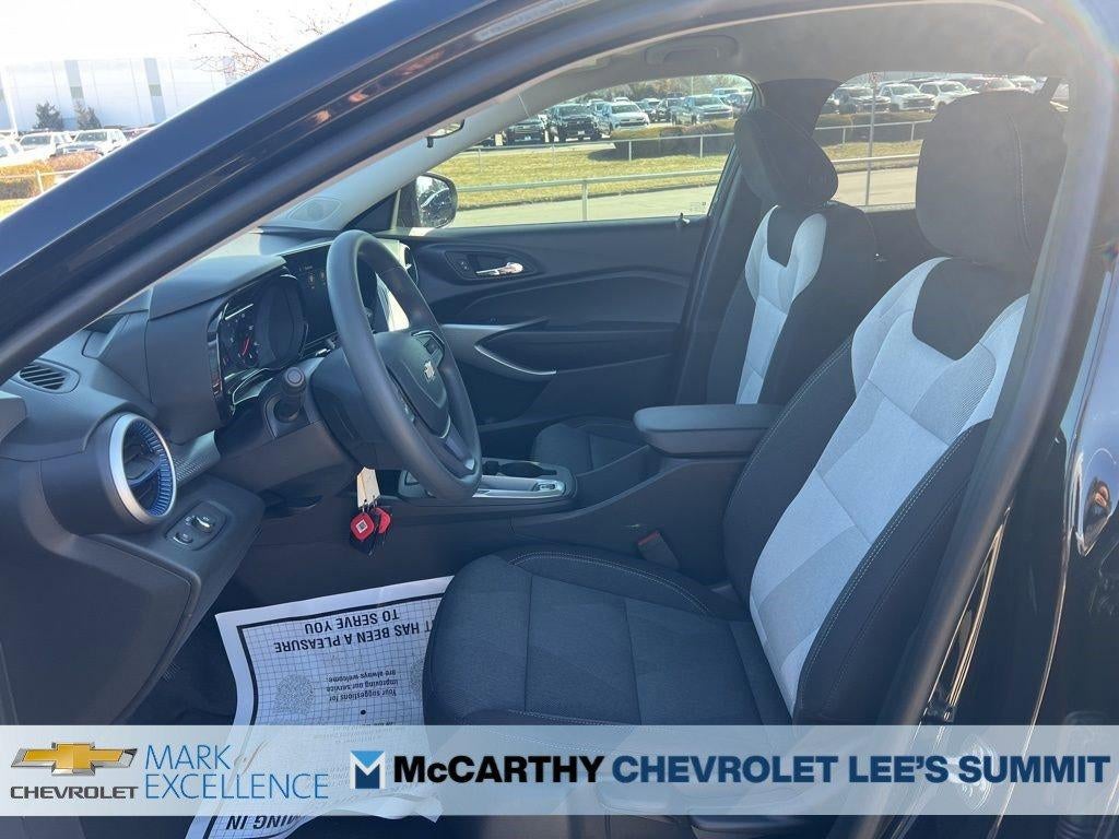 2026 Chevrolet Trax FWD 4dr LS