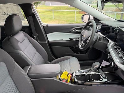 2026 Chevrolet Trax FWD 4dr LT
