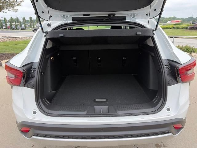 2026 Chevrolet Trax FWD 4dr LT