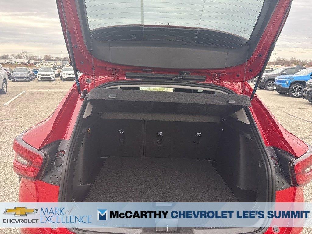 2026 Chevrolet Trax FWD 4dr LT