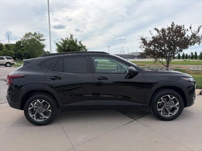 2026 Chevrolet Trax FWD 4dr LT