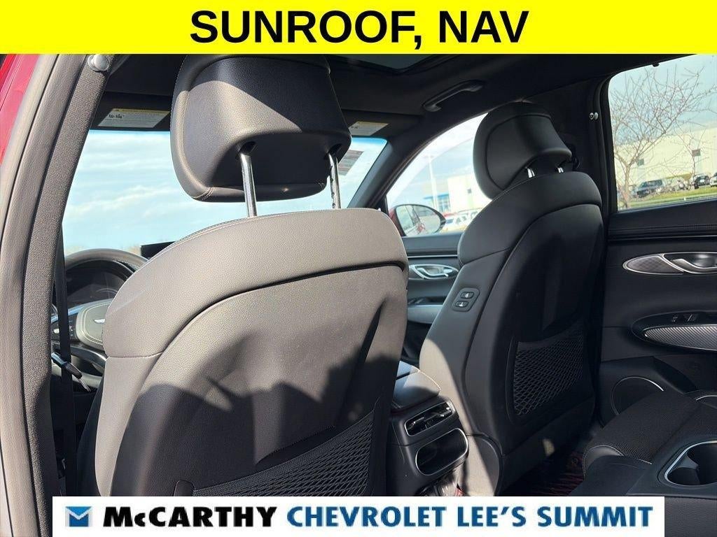 2022 Genesis GV70 2.5T