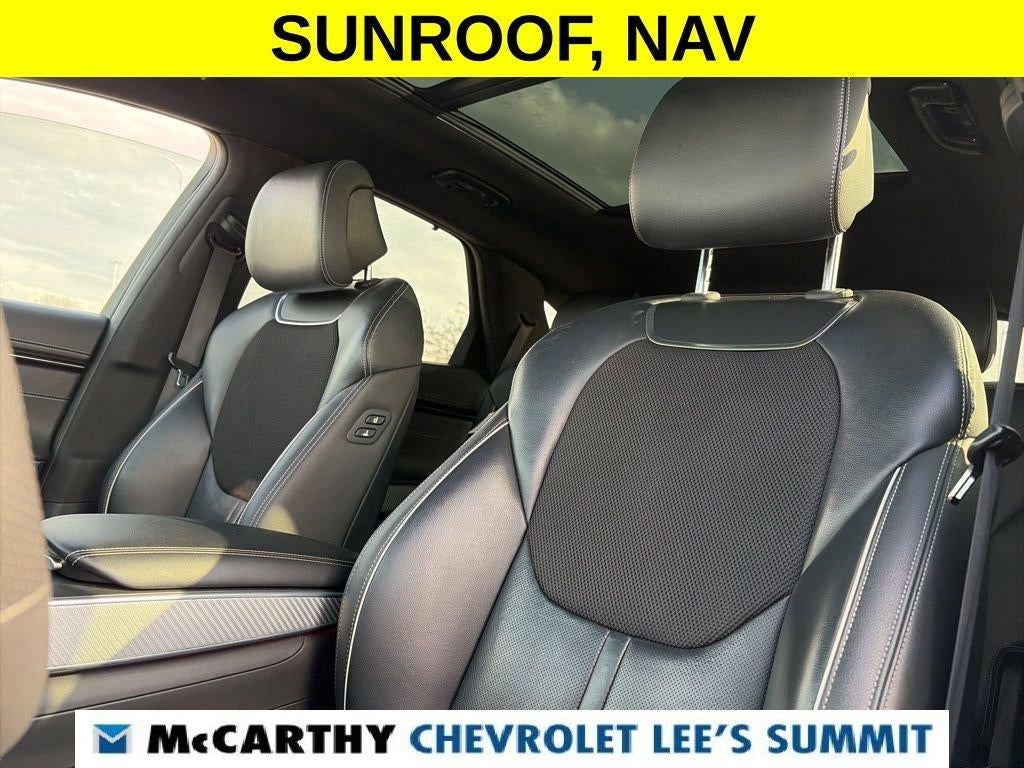 2022 Genesis GV70 2.5T