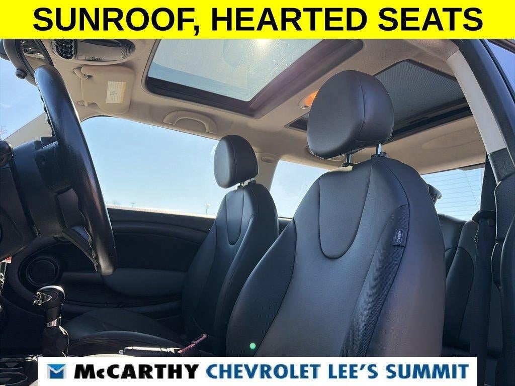 2011 MINI Cooper Hardtop Base