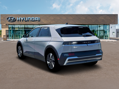 2026 Hyundai IONIQ 5 SE