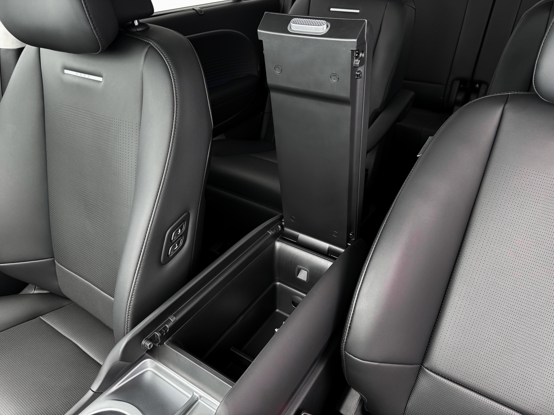 2026 Hyundai Ioniq 9 Performance Limited