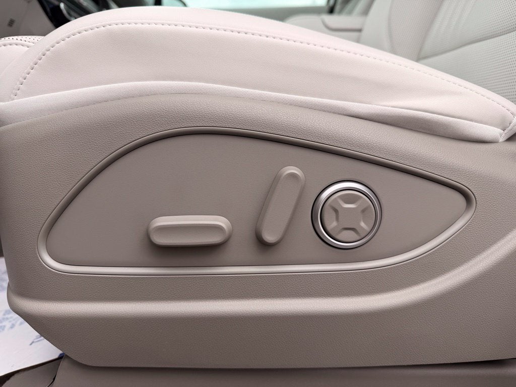 2026 Hyundai Palisade Hybrid SEL Premium 8 Passenger
