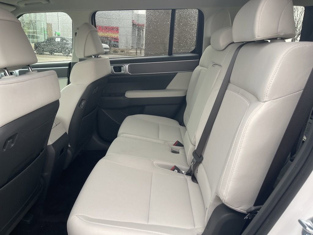 2026 Hyundai Santa Fe SE