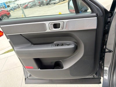 2027 Hyundai Santa Fe SE