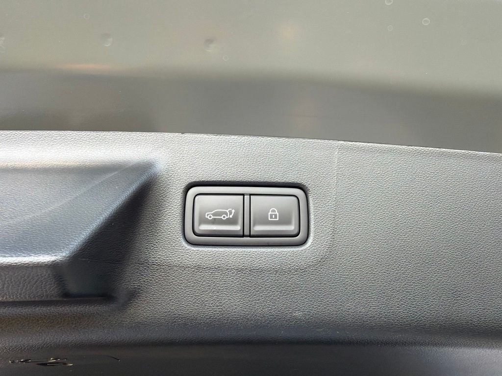 2027 Hyundai Santa Fe SE
