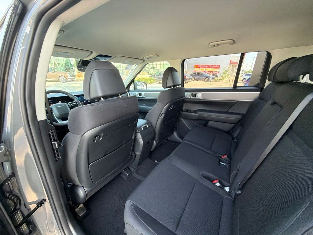 2027 Hyundai Santa Fe SE