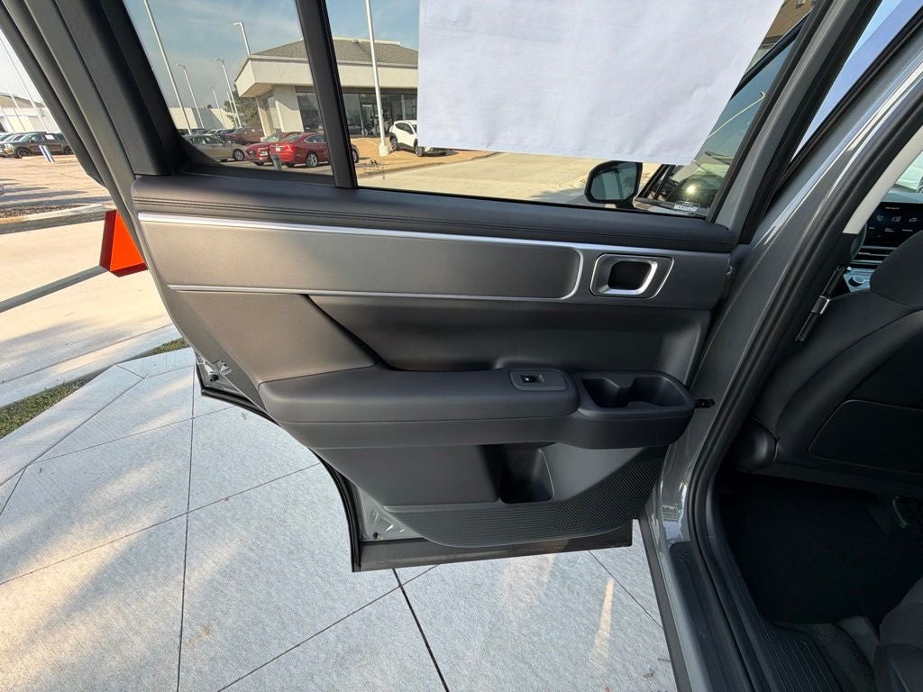 2027 Hyundai Santa Fe SE