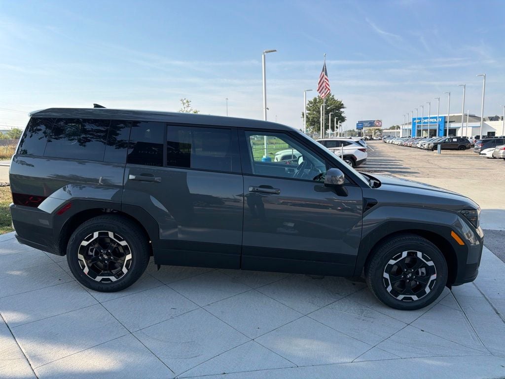 2027 Hyundai Santa Fe SE