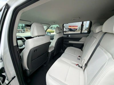 2027 Hyundai Santa Fe SE