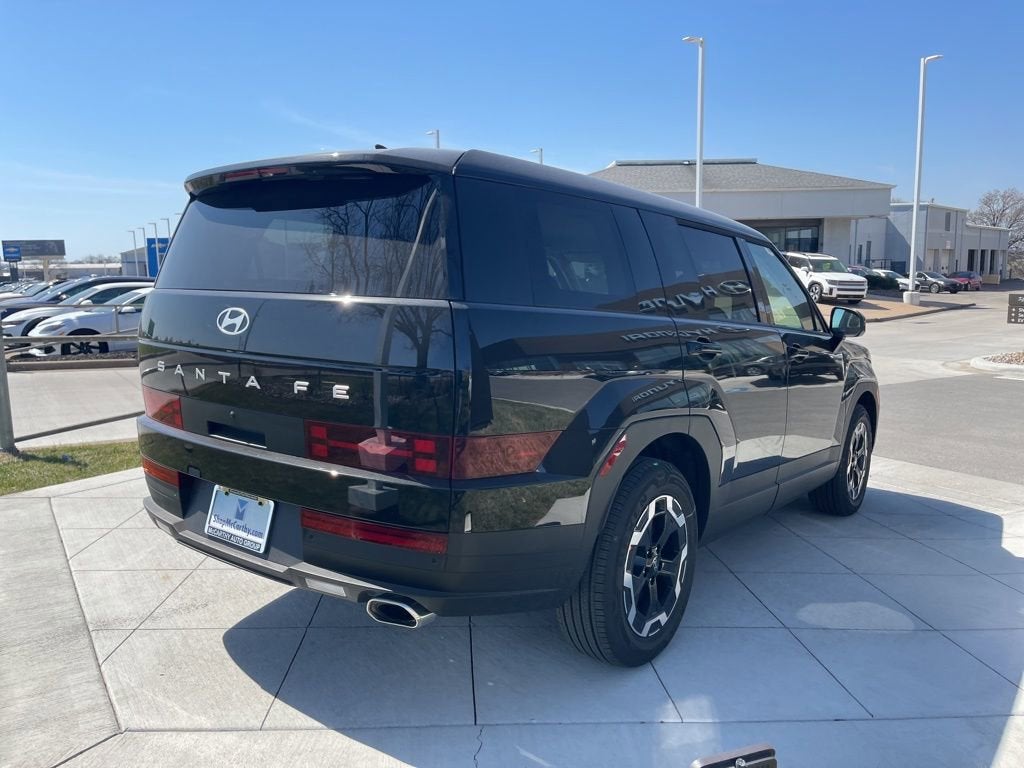 2026 Hyundai Santa Fe SE