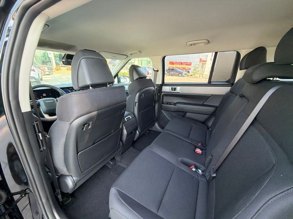 2027 Hyundai Santa Fe SE