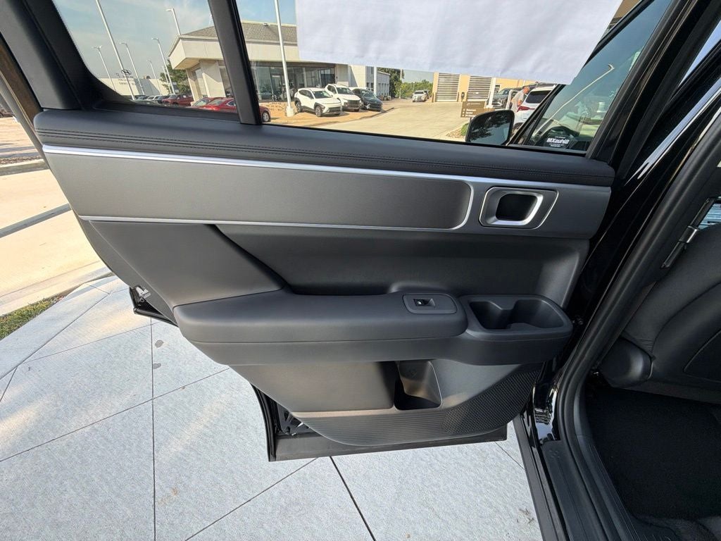 2027 Hyundai Santa Fe SE