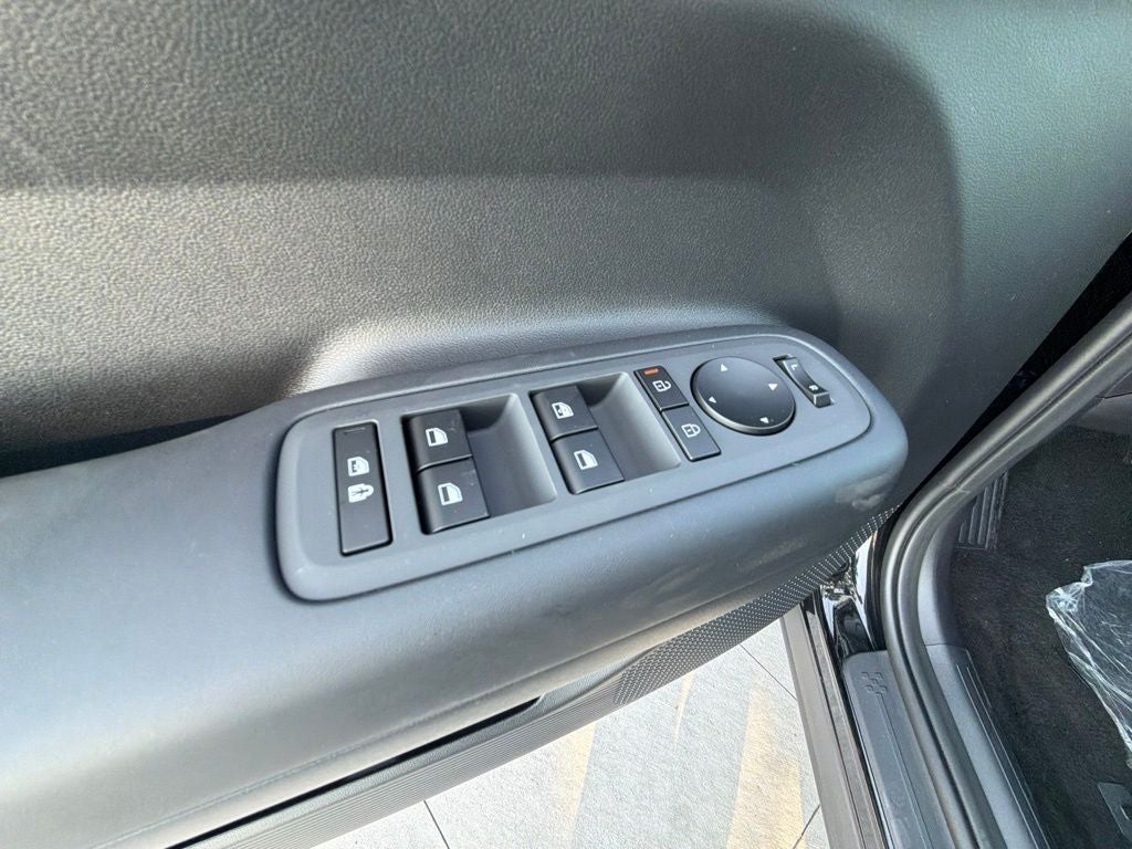 2027 Hyundai Santa Fe SE