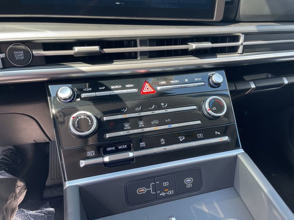 2026 Hyundai Santa Fe SE