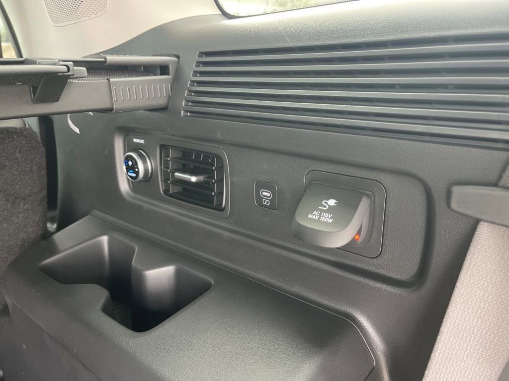 2026 Hyundai Santa Fe Hybrid Limited 7P