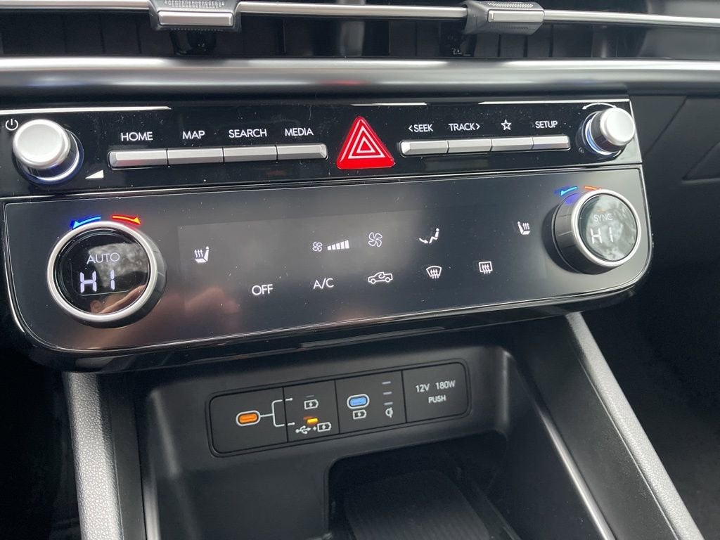 2026 Hyundai Santa Cruz SEL Activity