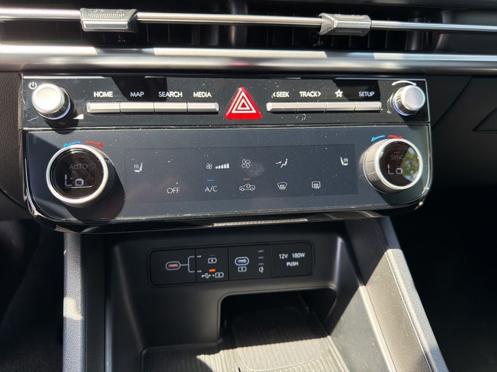 2026 Hyundai Santa Cruz SEL Activity