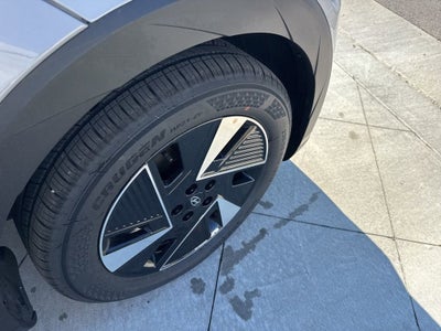 2026 Hyundai IONIQ 5 SE