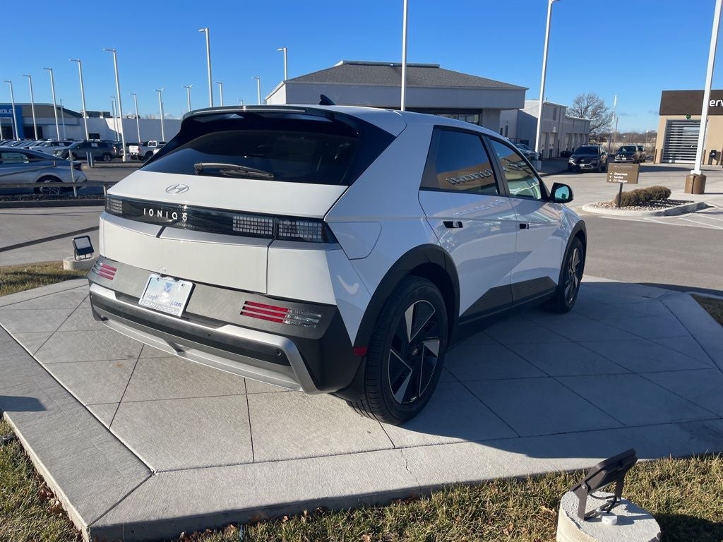 2026 Hyundai IONIQ 5 SE