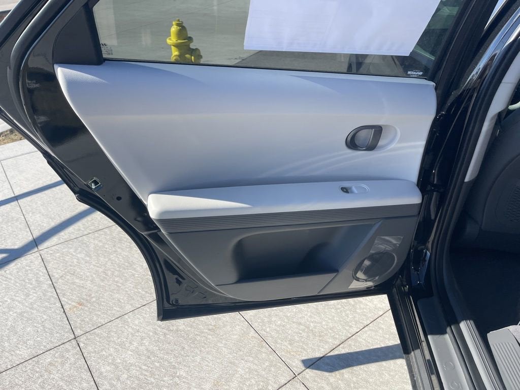 2026 Hyundai IONIQ 5 SE