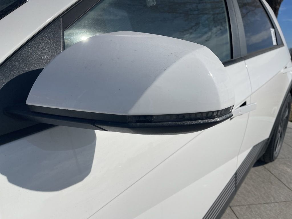 2026 Hyundai IONIQ 5 SE