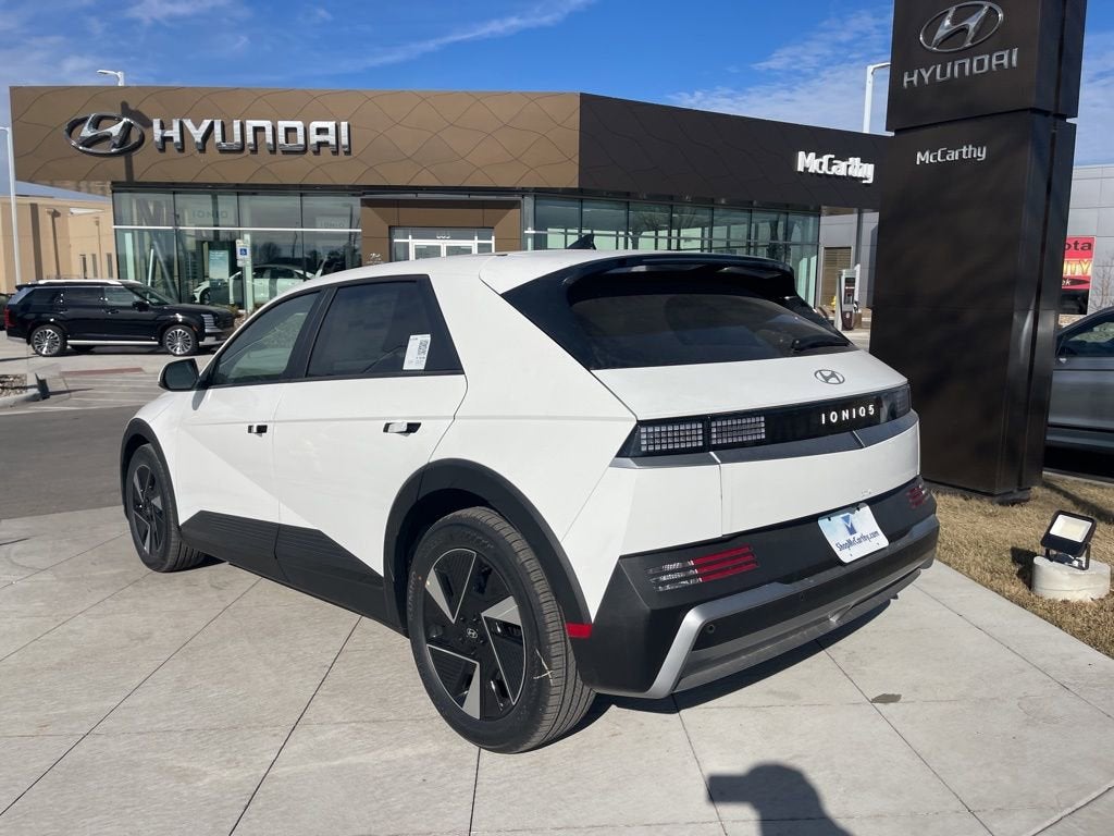 2026 Hyundai IONIQ 5 SE