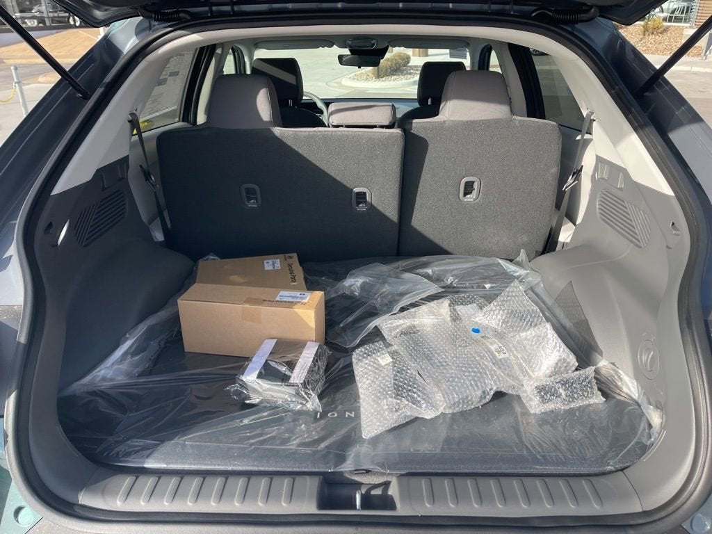 2026 Hyundai IONIQ 5 SE