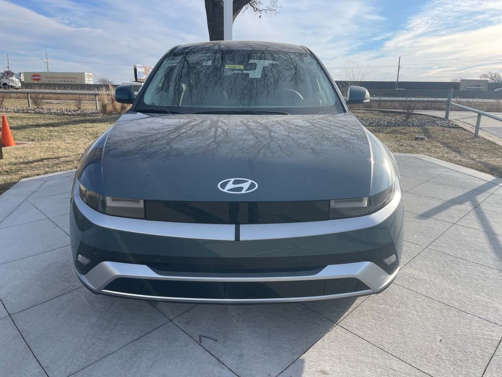 2026 Hyundai IONIQ 5 SE