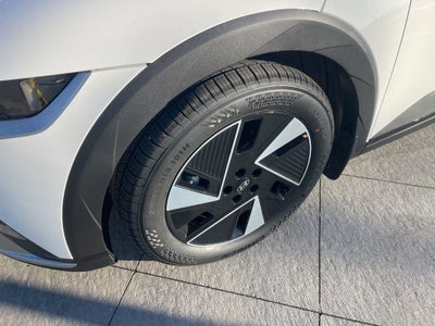2026 Hyundai IONIQ 5 SE