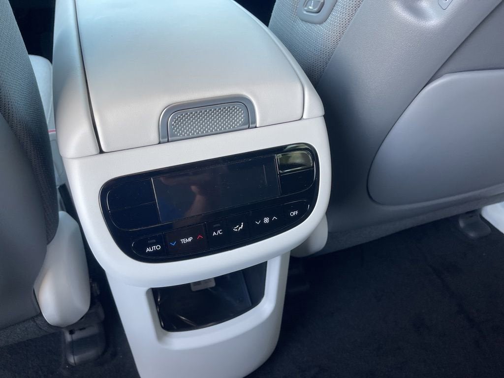 2026 Hyundai IONIQ 9 SE