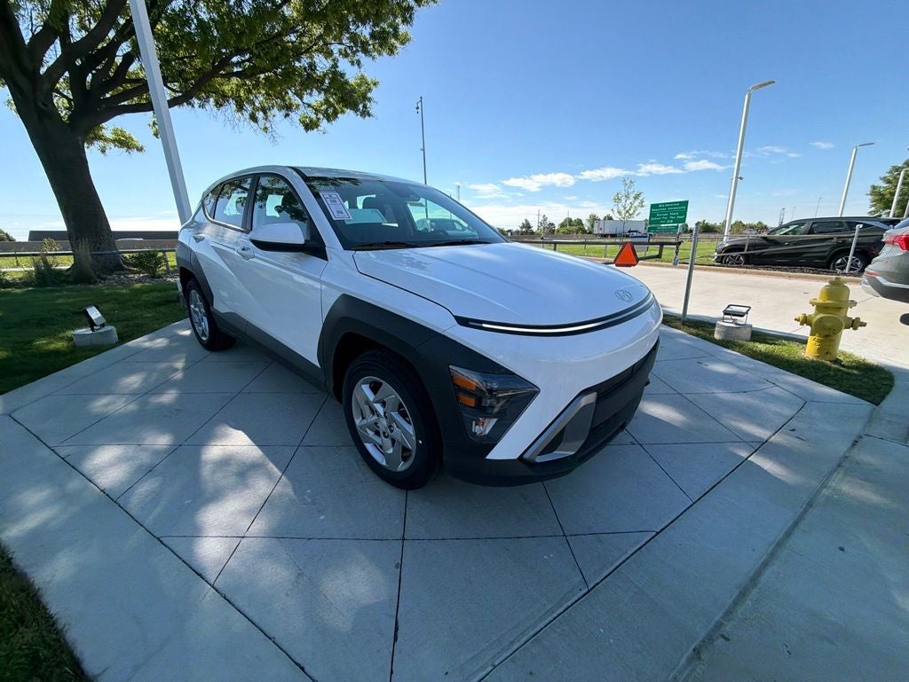 2026 Hyundai Kona SE