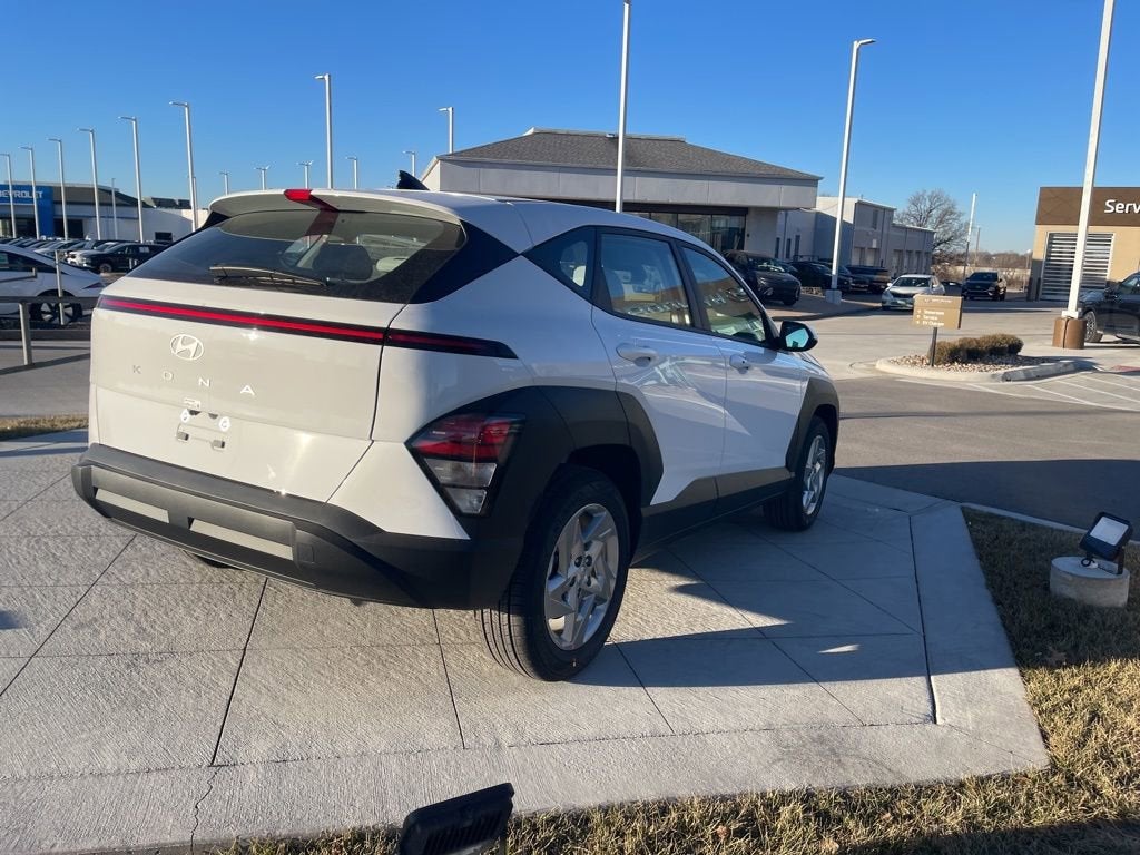 2026 Hyundai Kona SE