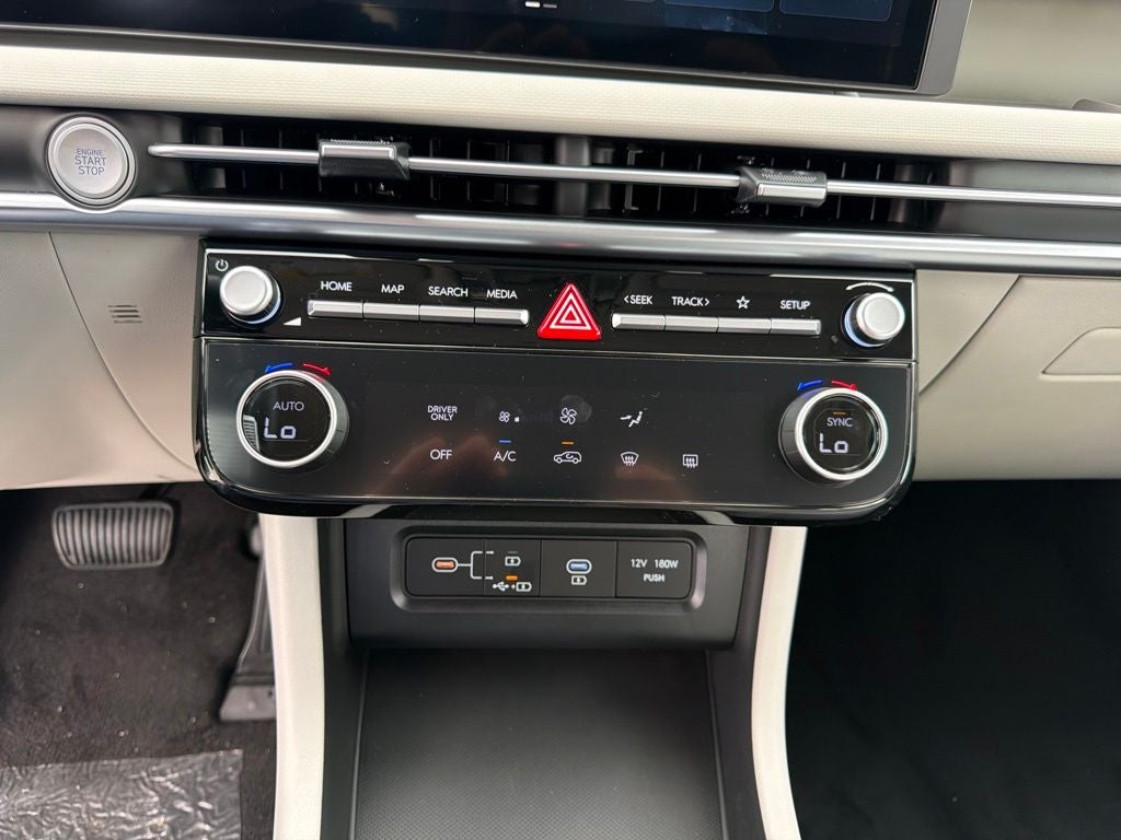 2026 Hyundai Tucson Hybrid SE