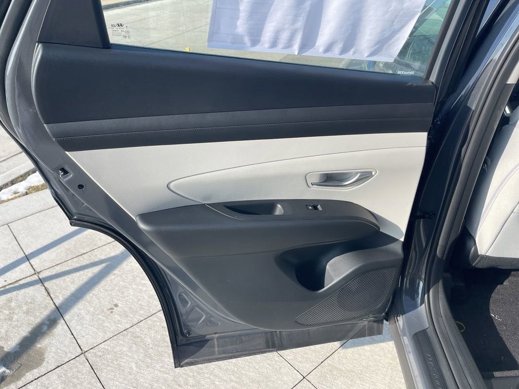 2026 Hyundai Tucson Hybrid Blue SE