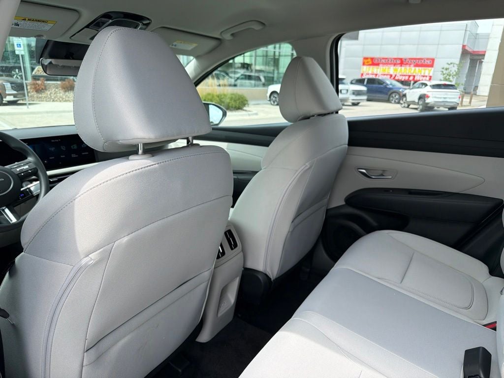 2026 Hyundai Tucson Hybrid Blue SE