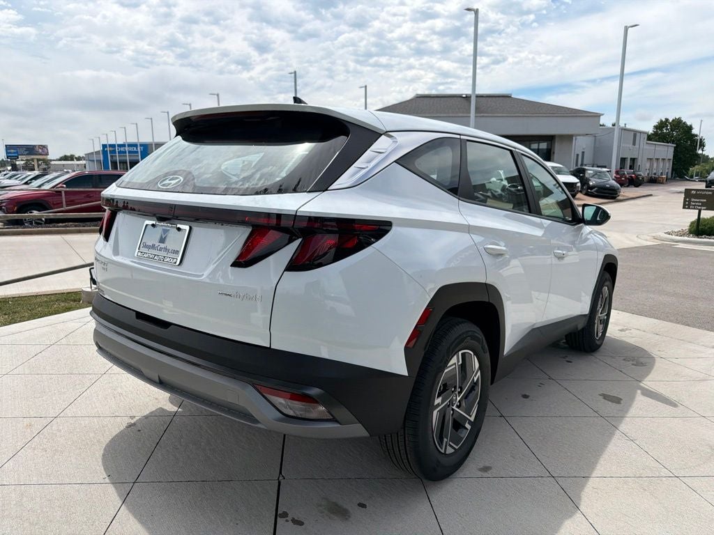 2026 Hyundai Tucson Hybrid Blue SE