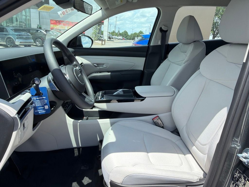 2026 Hyundai Tucson Hybrid Blue SE